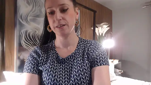 Audrey hotty online show from 7, 12, 2024