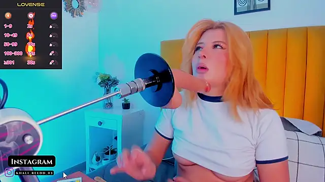 Snapshot of Khali_reed_ chatting on 20, 11, 2025 Khali reed online show from 20, 11, 2025