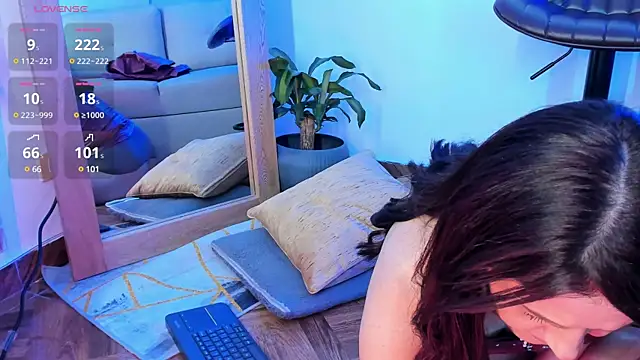 Snapshot of mrs_griseld_ chatting on 31, 1, 2025 mrs griseld online show from 31, 1, 2025