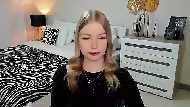 shy  lady online show from 21, 3, 2025