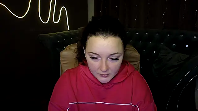 GloriNichols online show from 22, 12, 2024