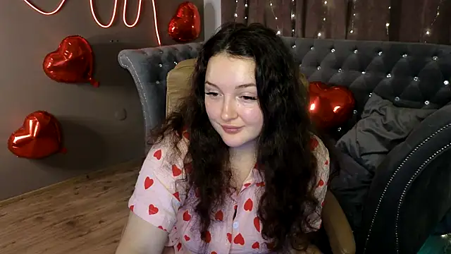 GloriNichols online show from 22, 2, 2025