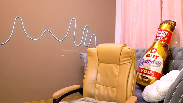 GloriNichols online show from 30, 9, 2025