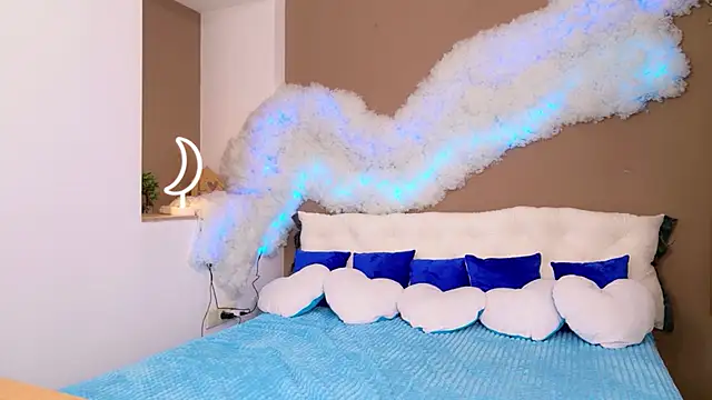 GloriNichols online show from 16, 11, 2025