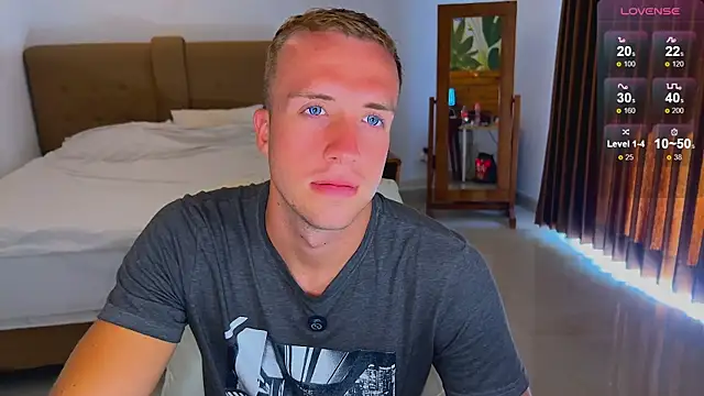 Snapshot of tommy_cumfinger chatting on 25, 9, 2025 tommy cumfinger online show from 25, 9, 2025