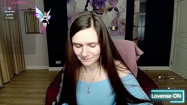 Snapshot of AriaGray chatting on 1, 12, 2025 AriaGray online show from 1, 12, 2025