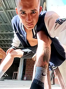 Snapshot of pepe-32 chatting on 8, 10, 2025 pepe-32 online show from 8, 10, 2025