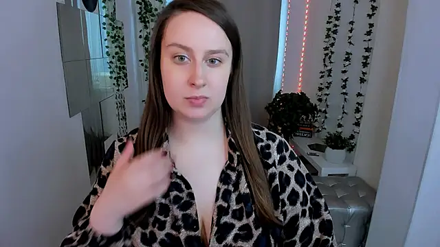 Snapshot of Lattea chatting on 14, 6, 2026 Lattea online show from 14, 6, 2026