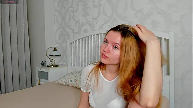 Eva  Lewis online show from 5, 6, 2026