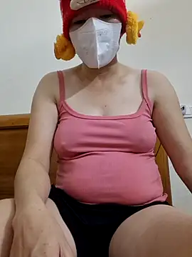 Snapshot of Susu204 chatting on 5, 12, 2024 Susu204 online show from 5, 12, 2024