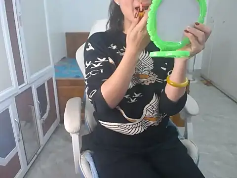 Snapshot of Susu204 chatting on 9, 2, 2025 Susu204 online show from 9, 2, 2025