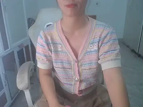 Snapshot of Susu204 chatting on 17, 9, 2025 Susu204 online show from 17, 9, 2025