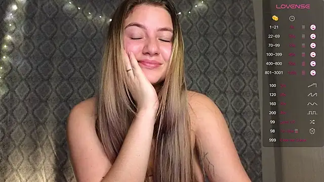 Snapshot of Yassyaaa chatting on 10, 12, 2024 Yassyaaa online show from 10, 12, 2024