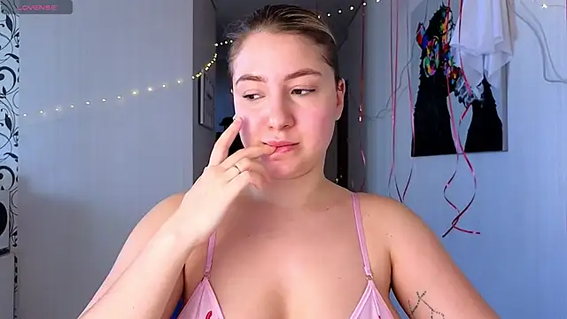 Snapshot of Yassyaaa chatting on 7, 3, 2025 Yassyaaa online show from 7, 3, 2025