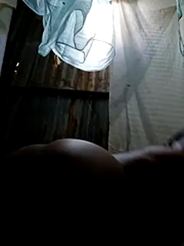 petitebaby001 online show from 14, 2, 2026