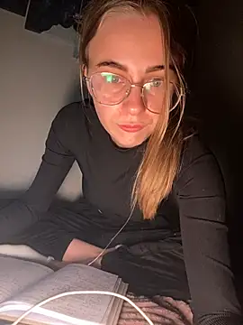 GraceTorrez online show from 18, 12, 2024