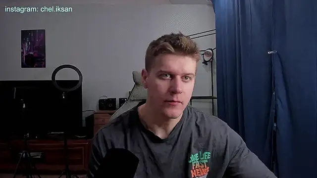 Snapshot of Bruno_Banani chatting on 17, 2, 2025 Bruno Banani online show from 17, 2, 2025