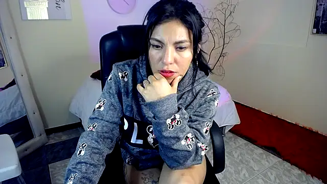 MartinaFonse online show from 26, 2, 2025