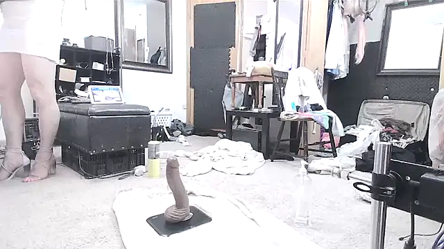 sissytrapdolly24 online show from 1, 2, 2025