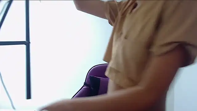 DEMI LEED online show from 27, 2, 2025