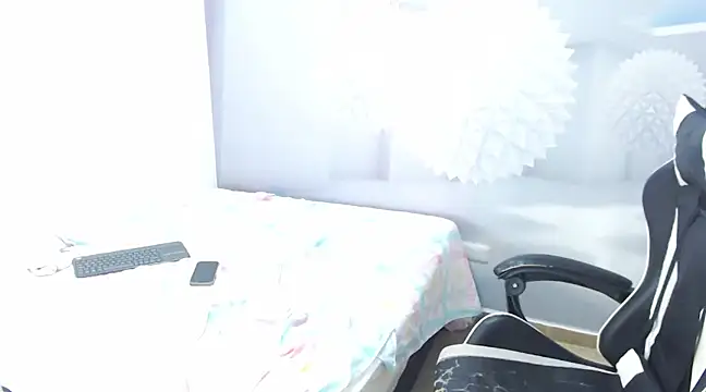 DEMI LEED online show from 10, 3, 2025