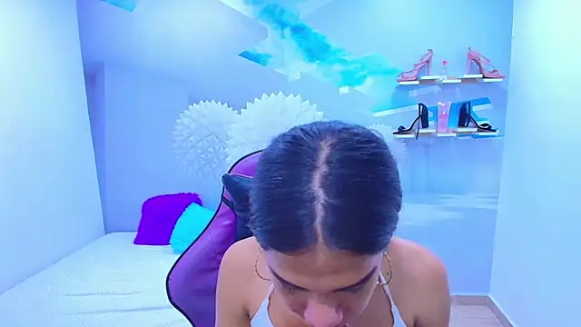 DEMI LEED online show from 3, 12, 2025