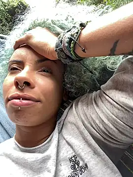 sammoura01 online show from 26, 9, 2025