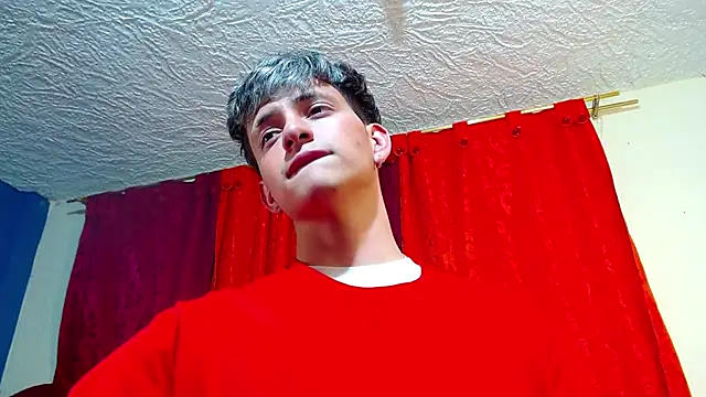 Snapshot of GabyThoms chatting on 24, 1, 2025 GabyThoms online show from 24, 1, 2025