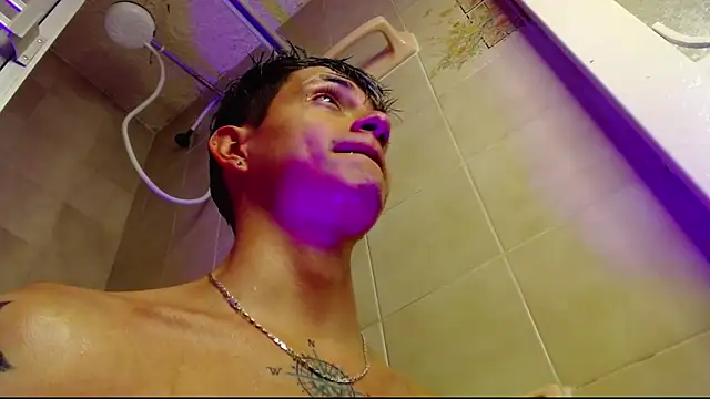 Snapshot of GabyThoms chatting on 25, 1, 2025 GabyThoms online show from 25, 1, 2025