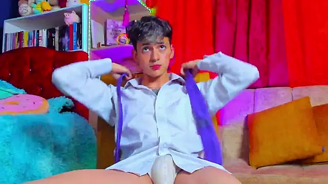 Snapshot of GabyThoms chatting on 26, 2, 2025 GabyThoms online show from 26, 2, 2025