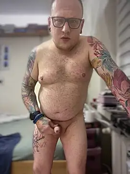 Snapshot of PierreNaked89 chatting on 17, 12, 2025 PierreNaked89 online show from 17, 12, 2025