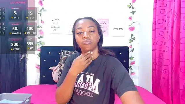 Snapshot of CiaraEbony chatting on 19, 2, 2026 CiaraEbony online show from 19, 2, 2026