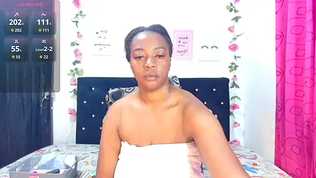 Snapshot of CiaraEbony chatting on 21, 3, 2026 CiaraEbony online show from 21, 3, 2026