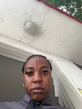CiaraEbony online show from 18, 5, 2026