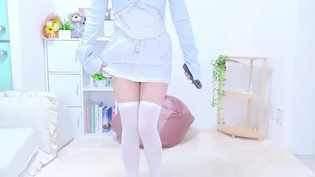 Snapshot of x-naru-x chatting on 28, 7, 2026 x-naru-x online show from 28, 7, 2026