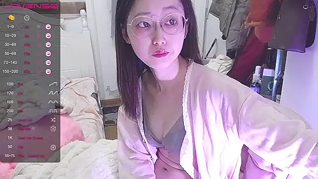 Snapshot of Destin_ chatting on 9, 1, 2025 Destin online show from 9, 1, 2025