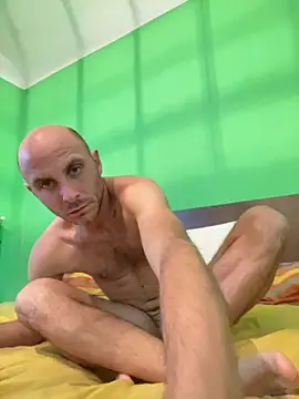 Snapshot of tubfunaske chatting on 12, 10, 2025 tubfunaske online show from 12, 10, 2025