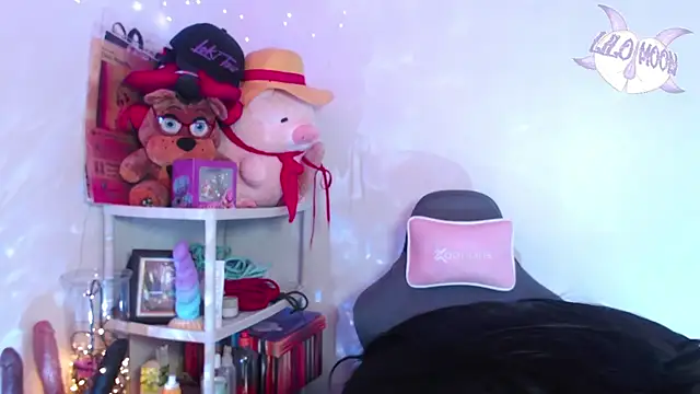 LiloMoon69 online show from 18, 12, 2024