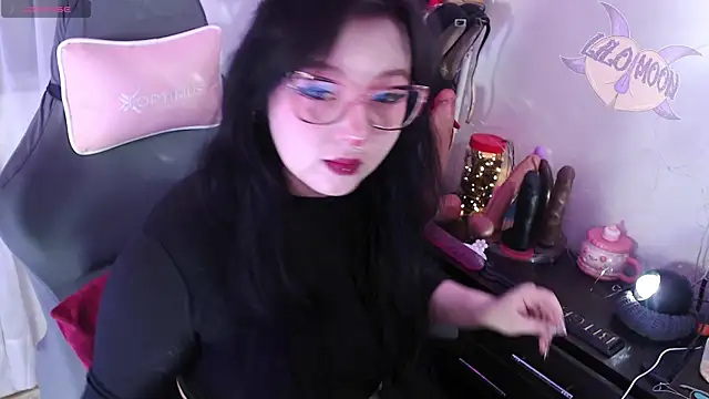 LiloMoon69 online show from 27, 9, 2025