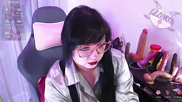 LiloMoon69 online show from 9, 5, 2026