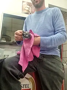 Snapshot of PublicNoFace chatting on 17, 2, 2025 PublicNoFace online show from 17, 2, 2025