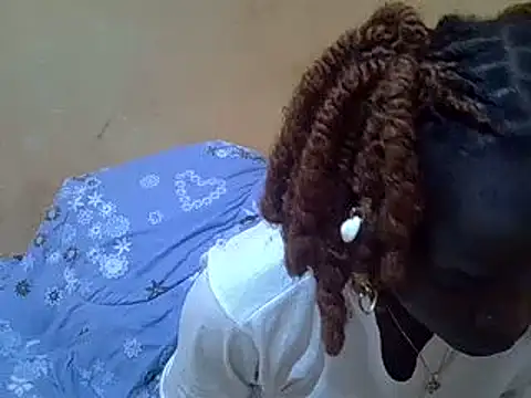 pretty vivy online show from 23, 2, 2025