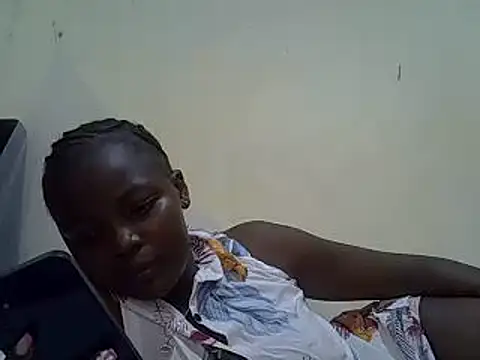 pretty vivy online show from 8, 3, 2025