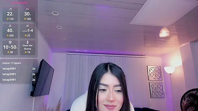 Snapshot of amelie_jhons chatting on 9, 1, 2025 amelie jhons online show from 9, 1, 2025
