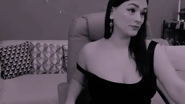 Snapshot of ChantalLion chatting on 20, 12, 2024 ChantalLion online show from 20, 12, 2024