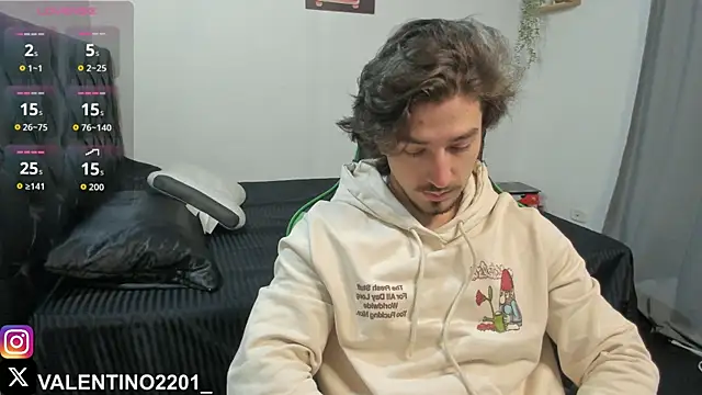 Valentino Xander online show from 2, 10, 2025