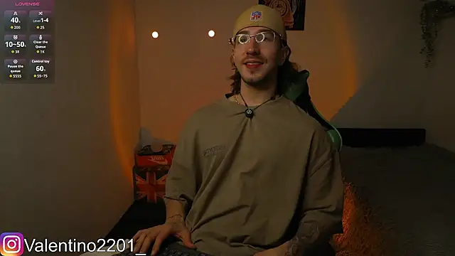 Valentino Xander online show from 15, 3, 2026