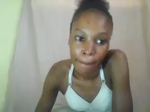 Snapshot of Sweetpetite254 chatting on 3, 2, 2025 Sweetpetite254 online show from 3, 2, 2025