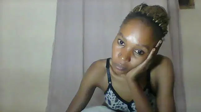 Snapshot of Sweetpetite254 chatting on 25, 2, 2025 Sweetpetite254 online show from 25, 2, 2025