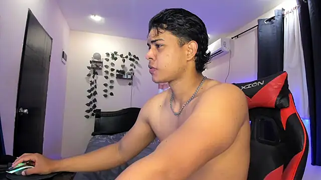 Snapshot of johan_beley_ chatting on 4, 4, 2026 johan beley online show from 4, 4, 2026